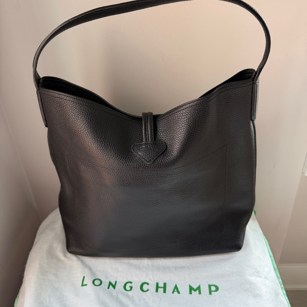 Longchamp Essential Roseau Hobo Black Leather Mint Condition Quiet Luxury $800 - Picture 4 of 16